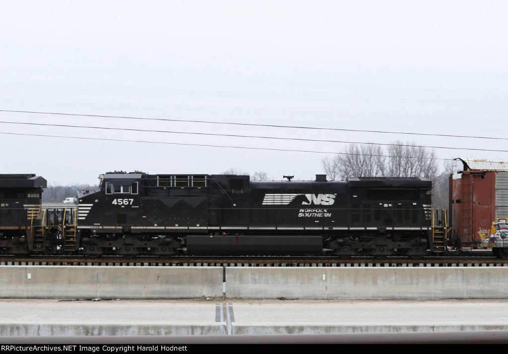 NS 4567